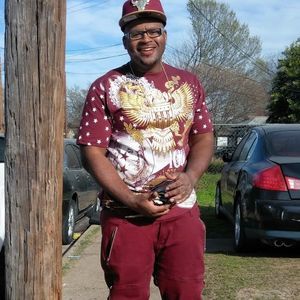 Meet your Posher, Derrick